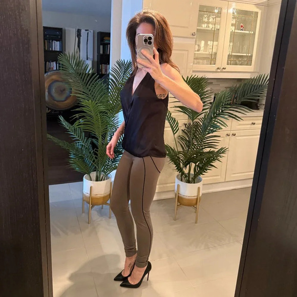 Black V-Neck Halter, Graham & Spencer, US S - Picture 2 of 8